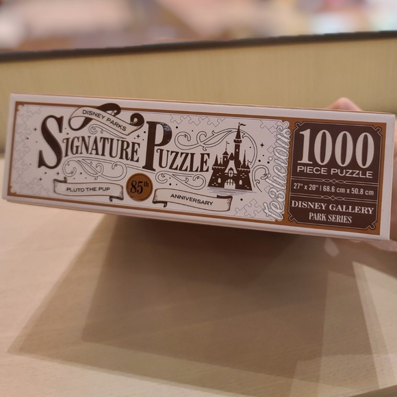 DISNEY PARKS MICKEY PLUTO SIGNATURE PUZZLE - Picture 4 of 5